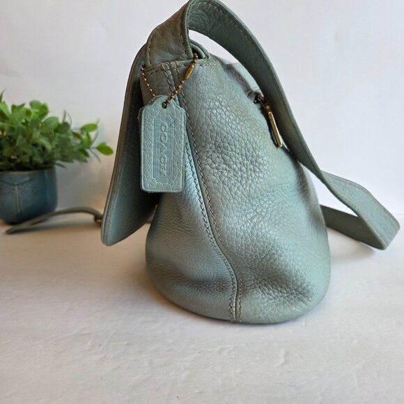 EUC & Vintage Coach Sonoma Flap Bag Natural Grain (#4903) in Aqua - Picture 2 of 15